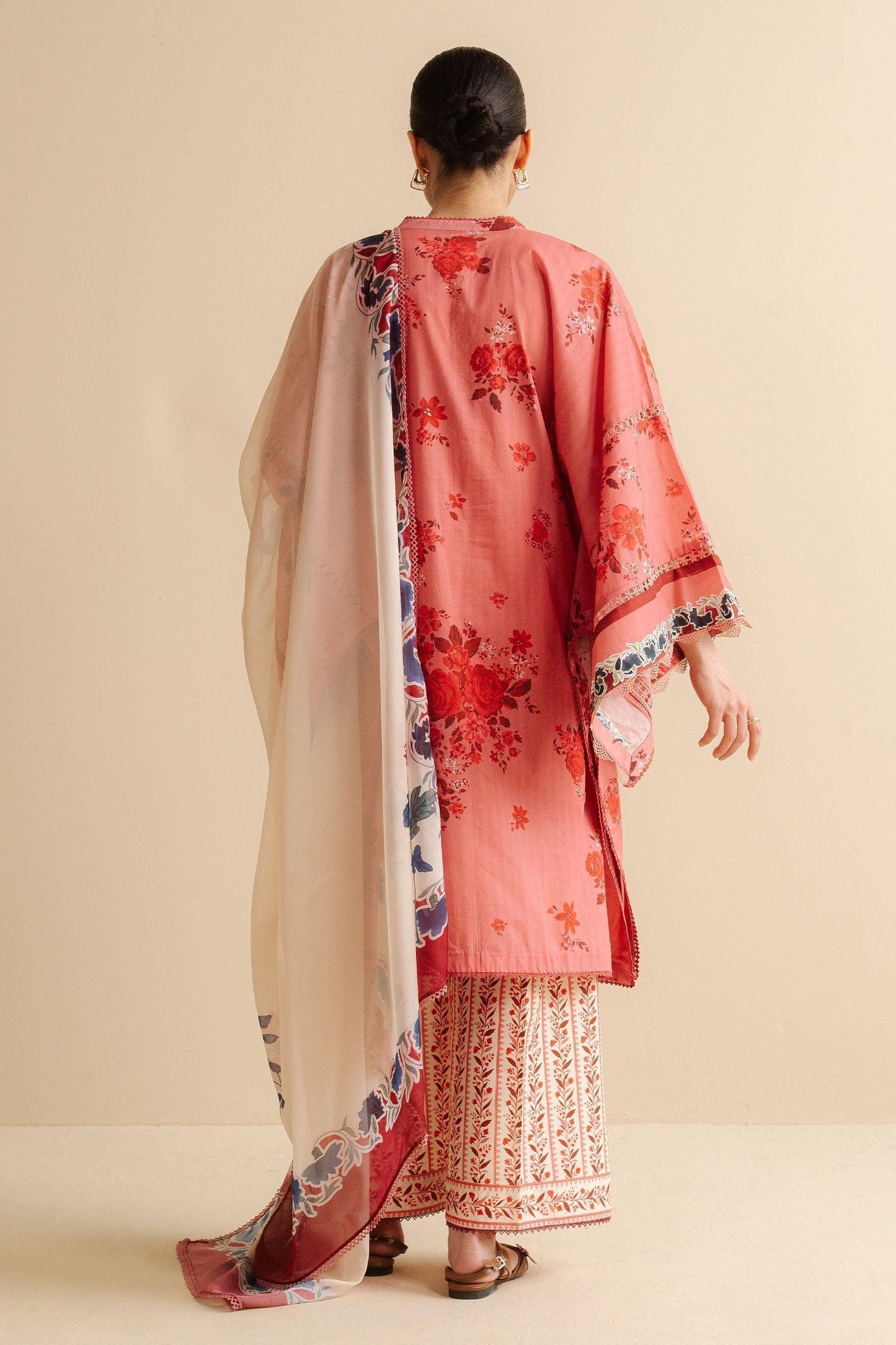 Coco Prints 2025 Vol 2
By Zara Shahjahan ||
Leya-1A