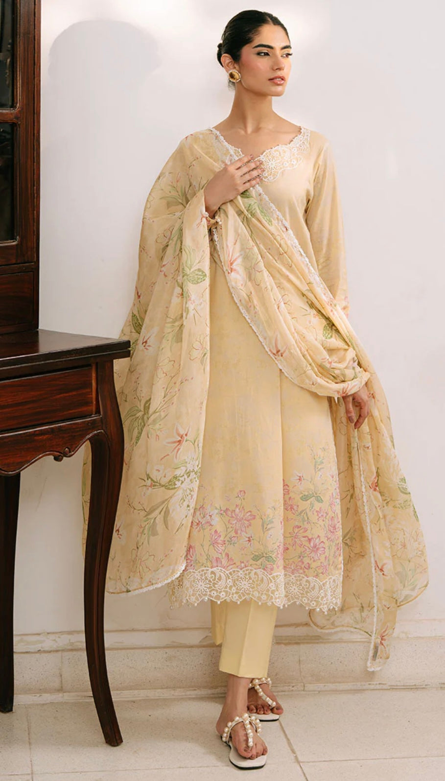 LILLY GARDEN-3PC PRINTED CAMBRIC SUIT