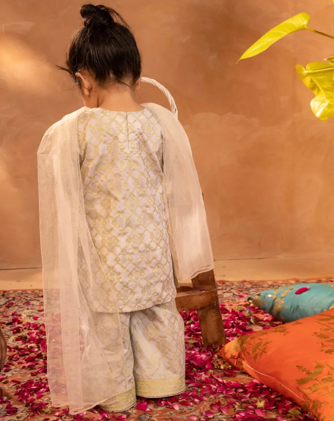 GREEN SILK EMBROIDERED 3PC STITCHED