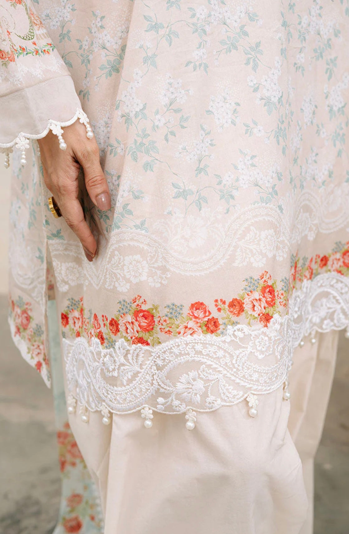 CREAMY SPLASH-3PC PRINTED CAMBRIC SUIT
