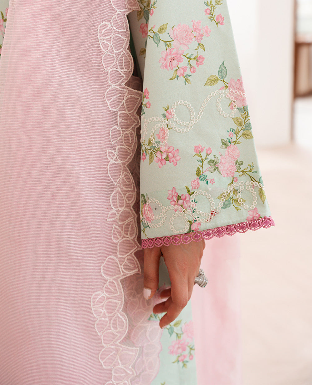 REPUBLICWOMENSWEAR BP-200