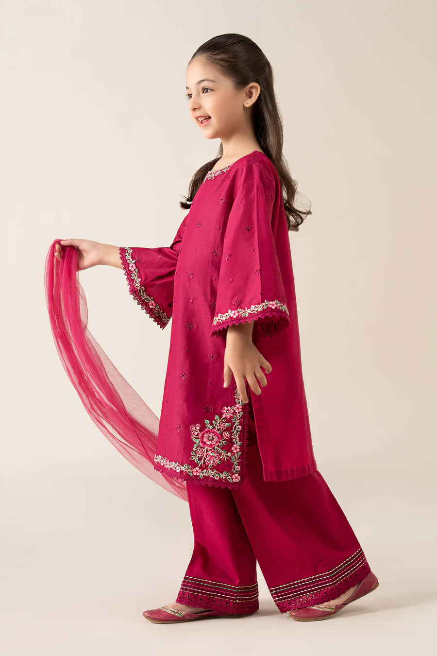 MARIAB GIRLS 3 Piece Embroidered Lawn Suit