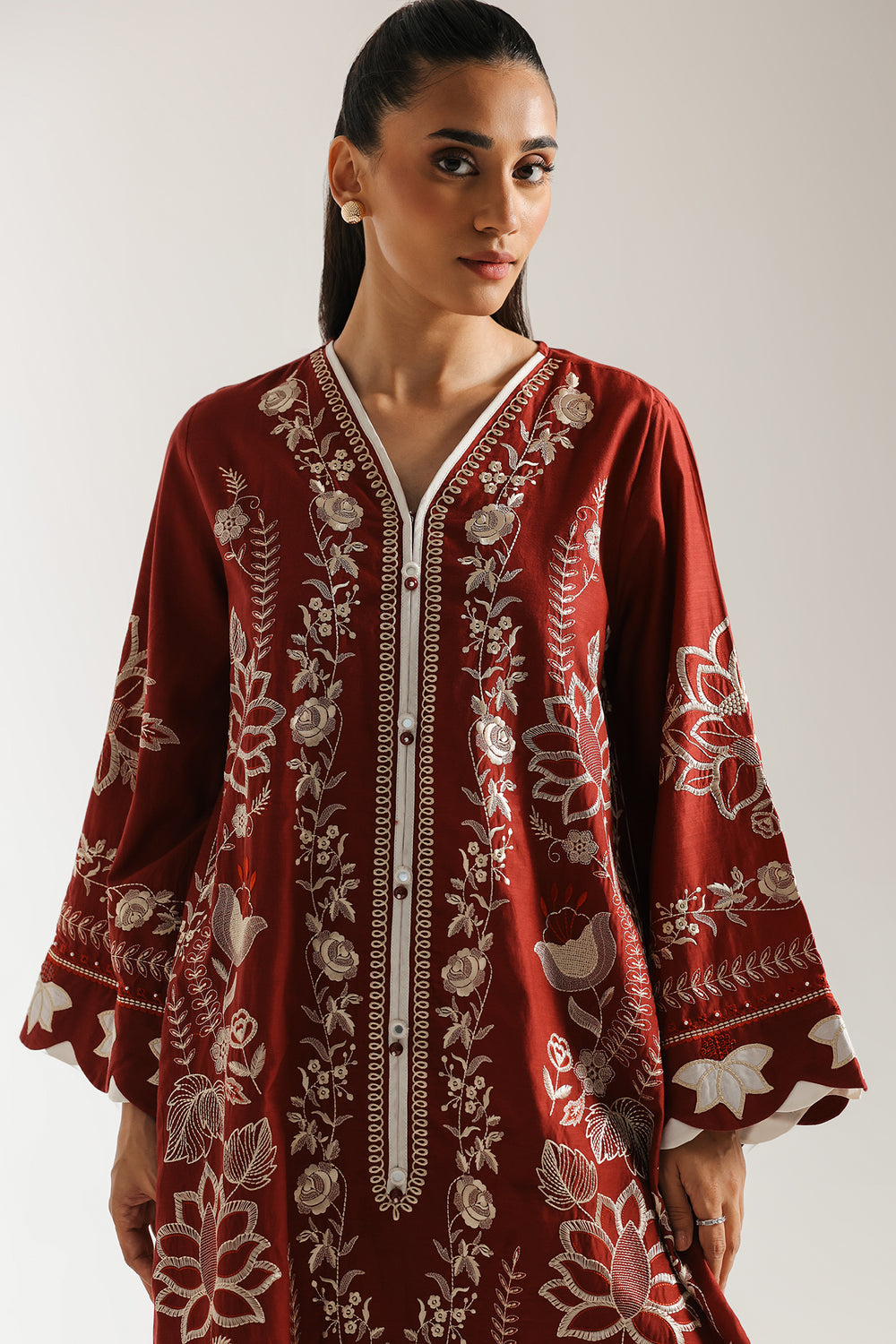 ETHNC WOMEN EMBROIDERED SUIT
