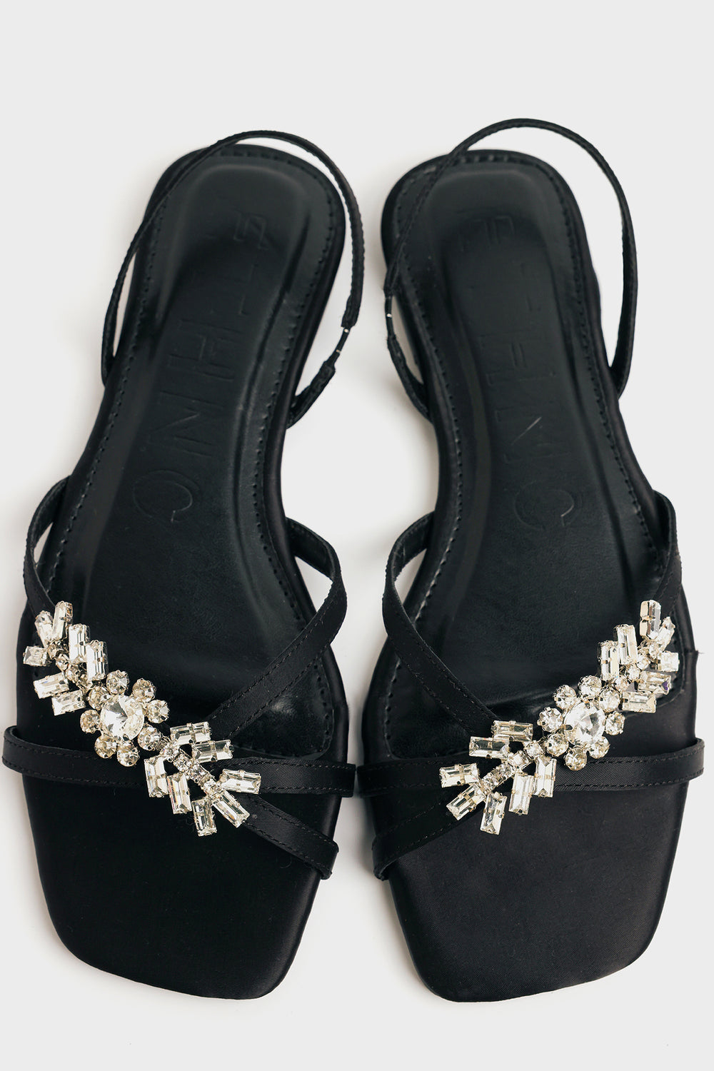 SANDAL