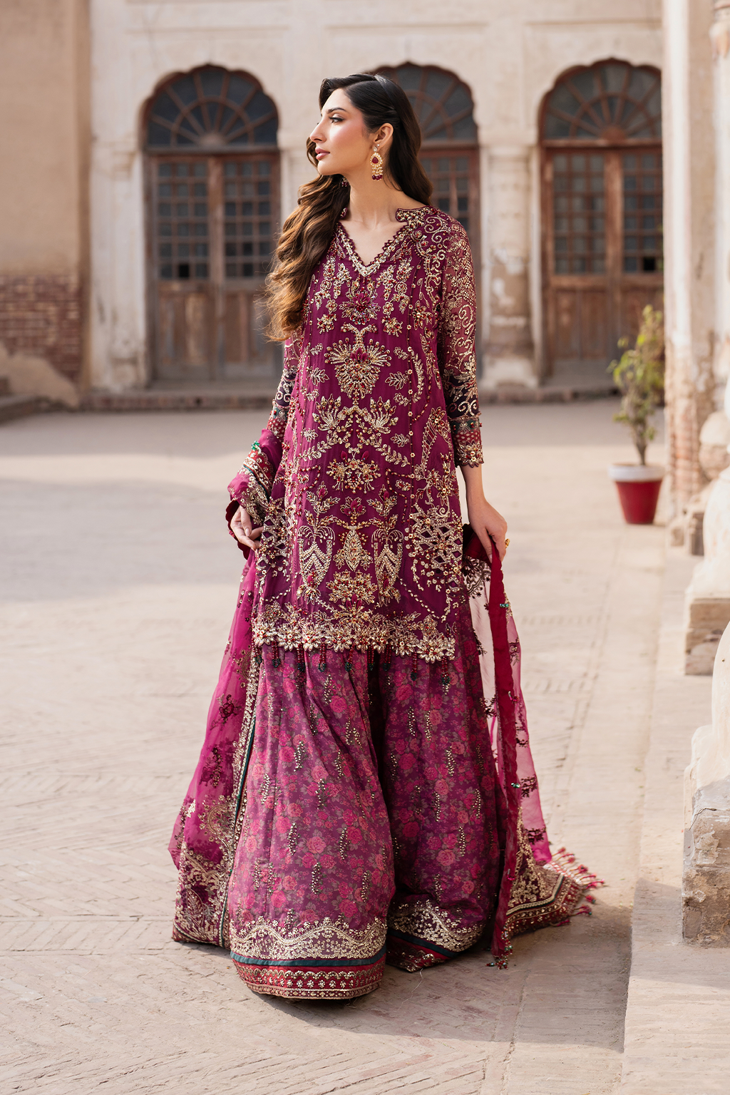 IZNIK ILC-04 EMBROIDERED CHIFFON