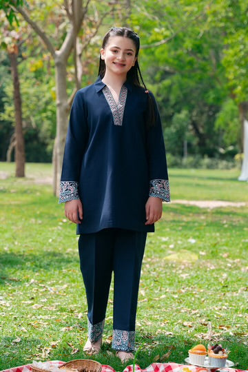 Ziva Girls Casual