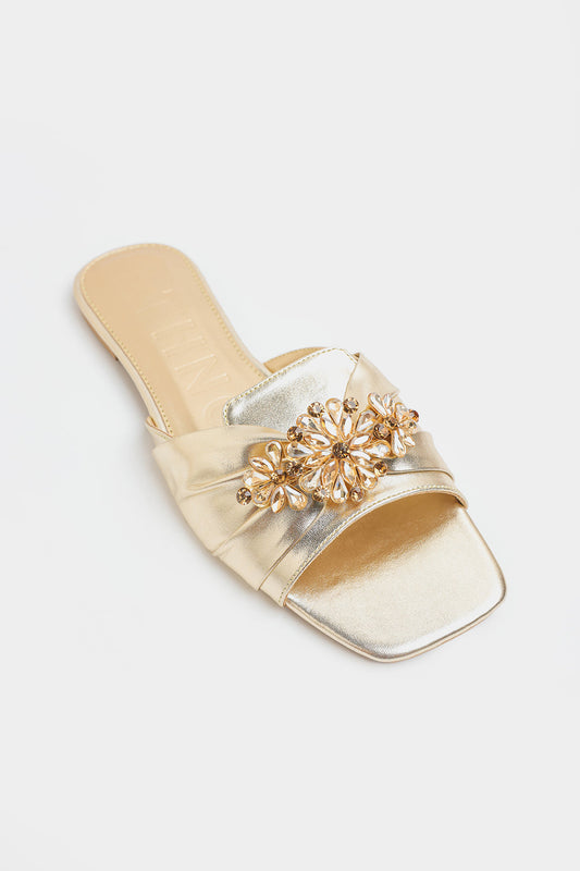 SANDAL