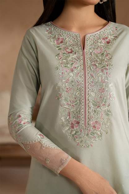 IZNIK UE-472 EMBROIDERED LAWN