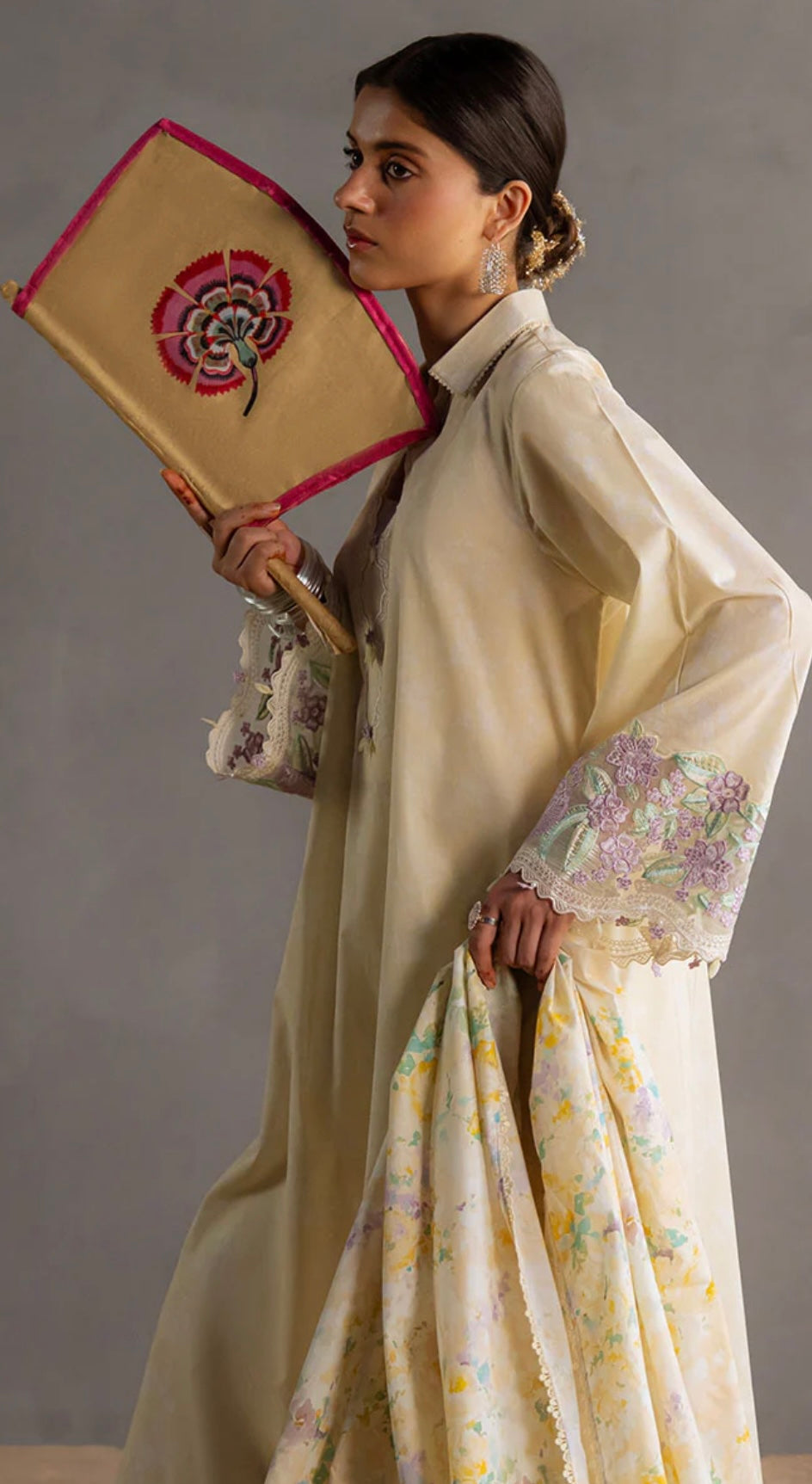 SUNSHINE GLOW-3PC PRINTED LAWN SUIT