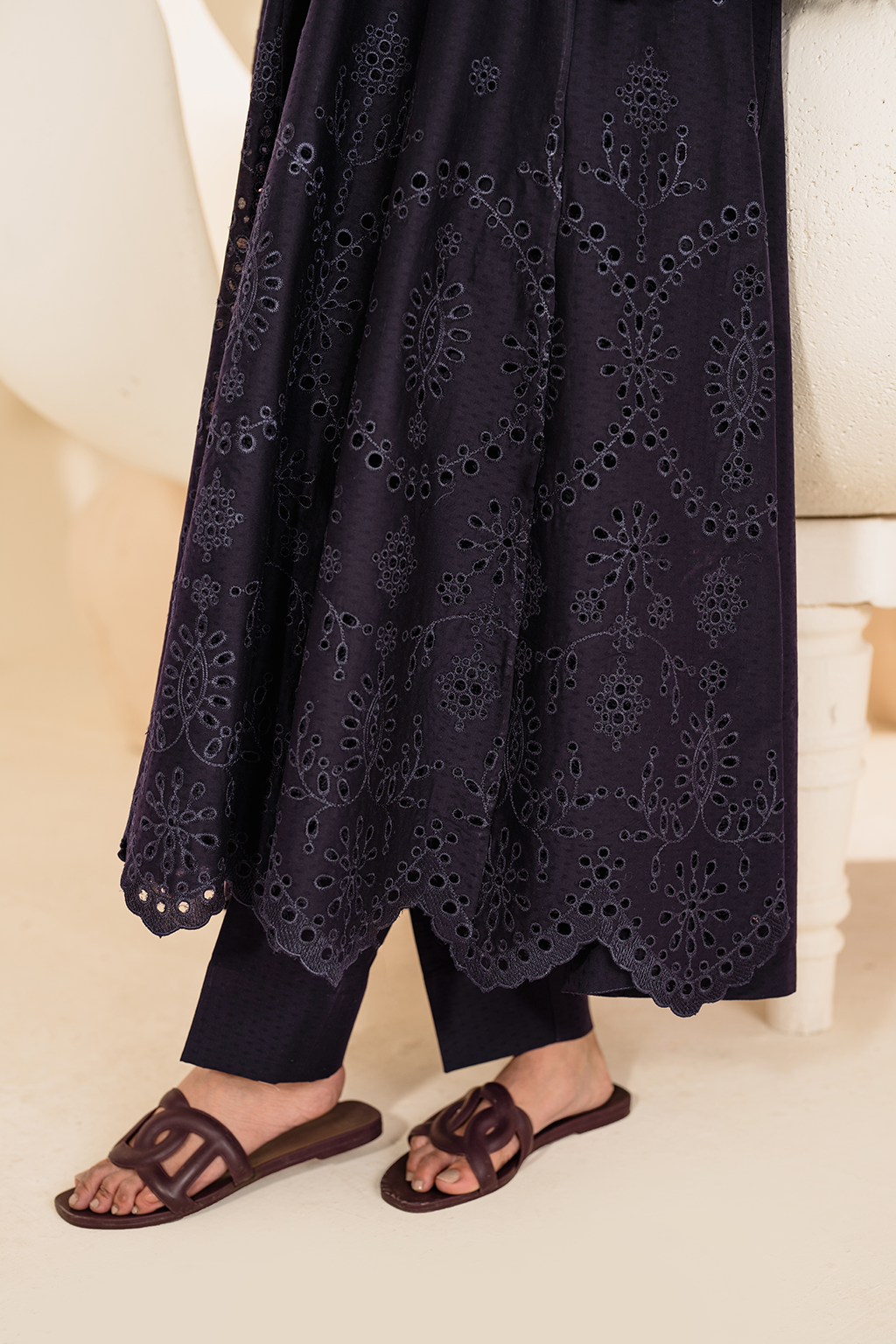 IZNIK UE-427 EMBROIDERED TEXTURED LAWN