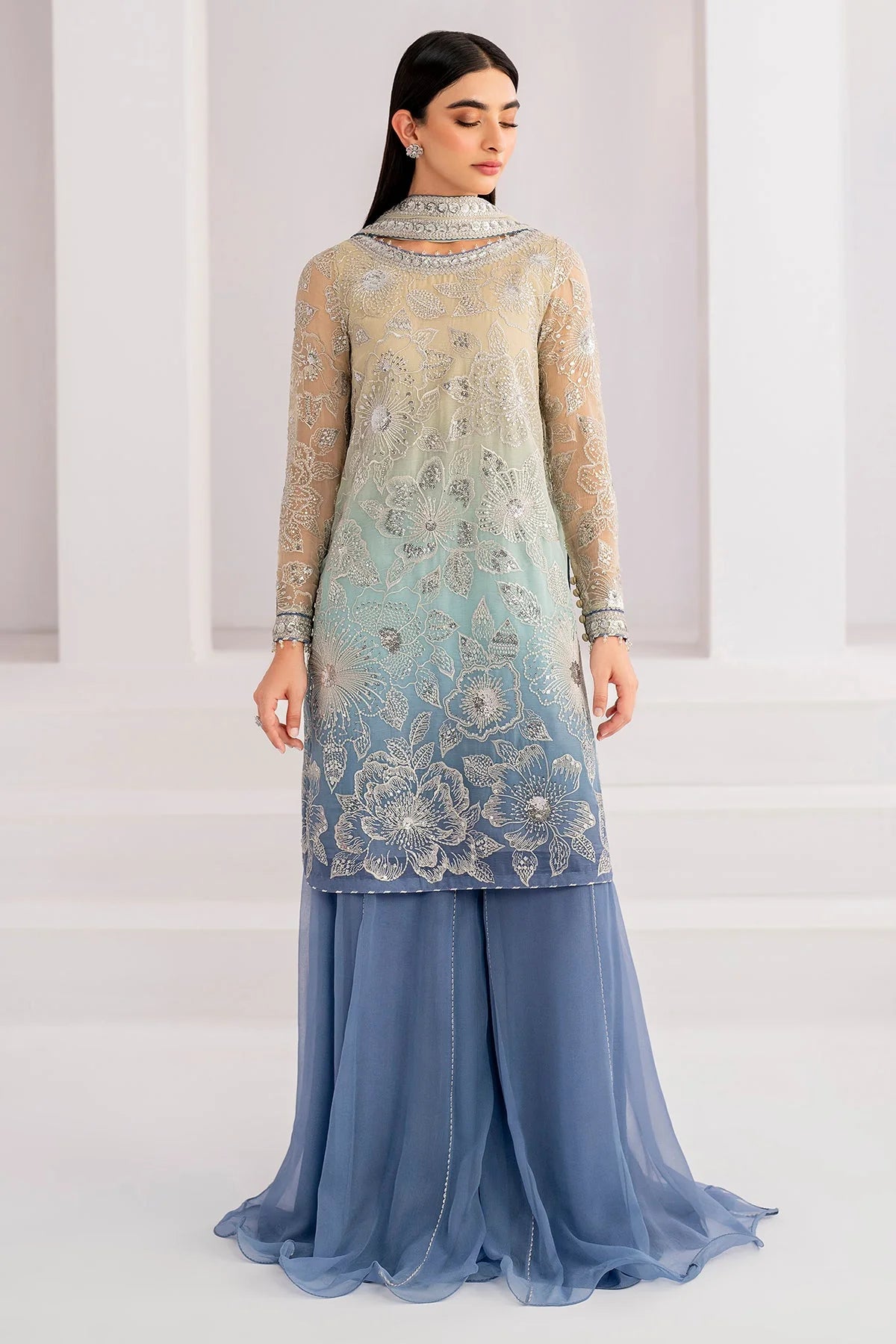 EMBROIDERED
CHIFFON UC-3052