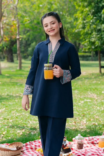 Ziva Girls Casual