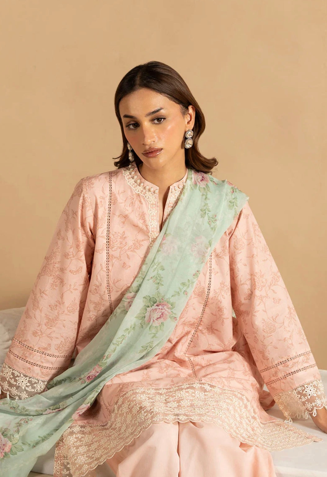 ROSE BLEND- 3PC EMBROIDERED LAWN SUIT