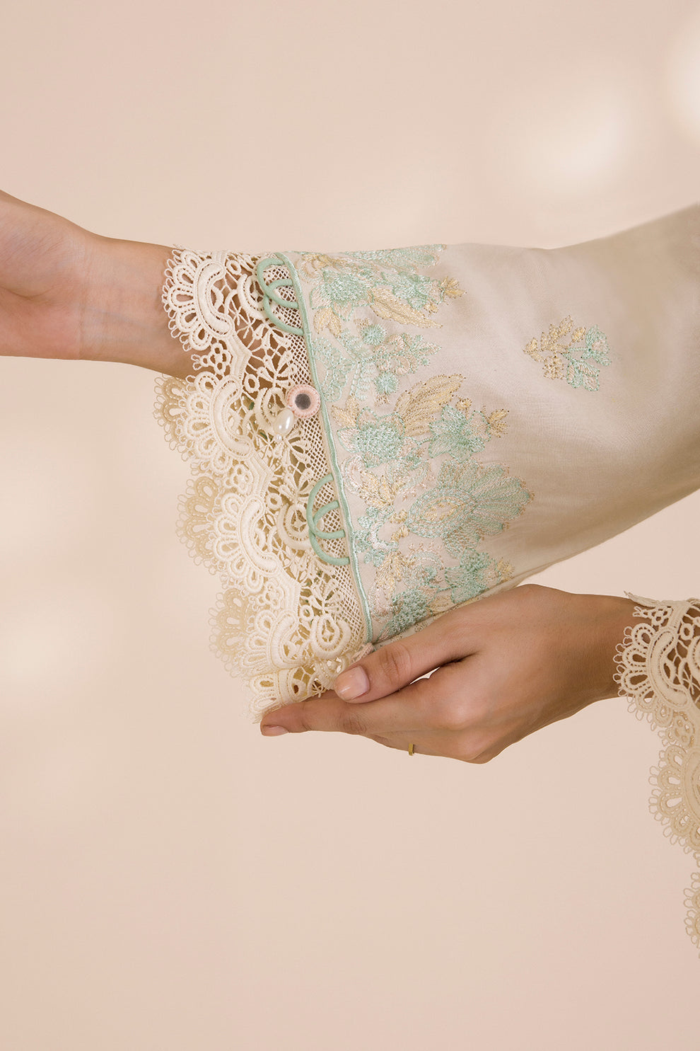 Embroidered Shirt Shalwar Dupatta - 0052