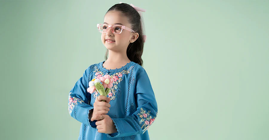 MARIAB GIRLS 3 Piece Embroidered Lawn Suit