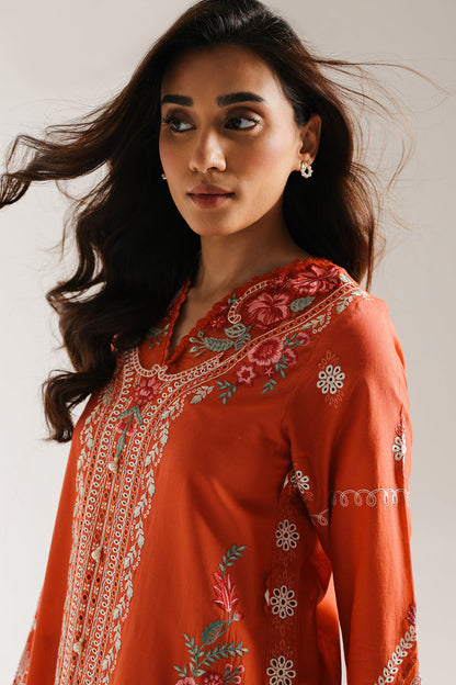 ETHNC WOMEN EMBROIDERED SUIT