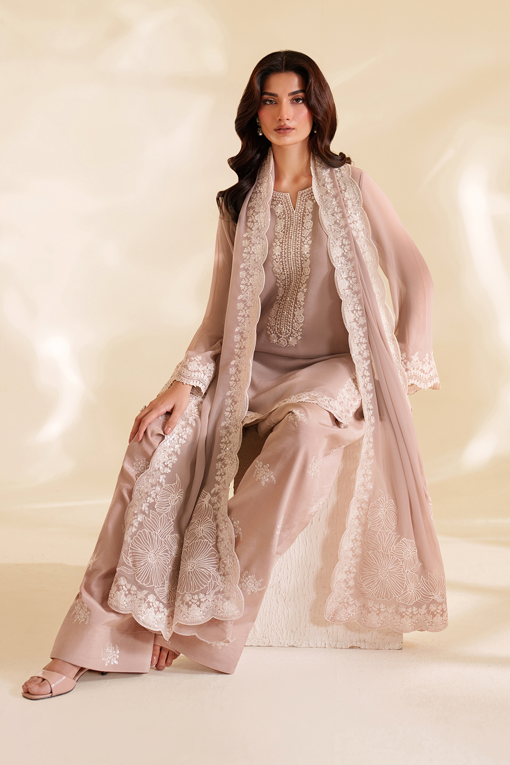 IZNIK CC-79 EMBROIDERED CHIFFON