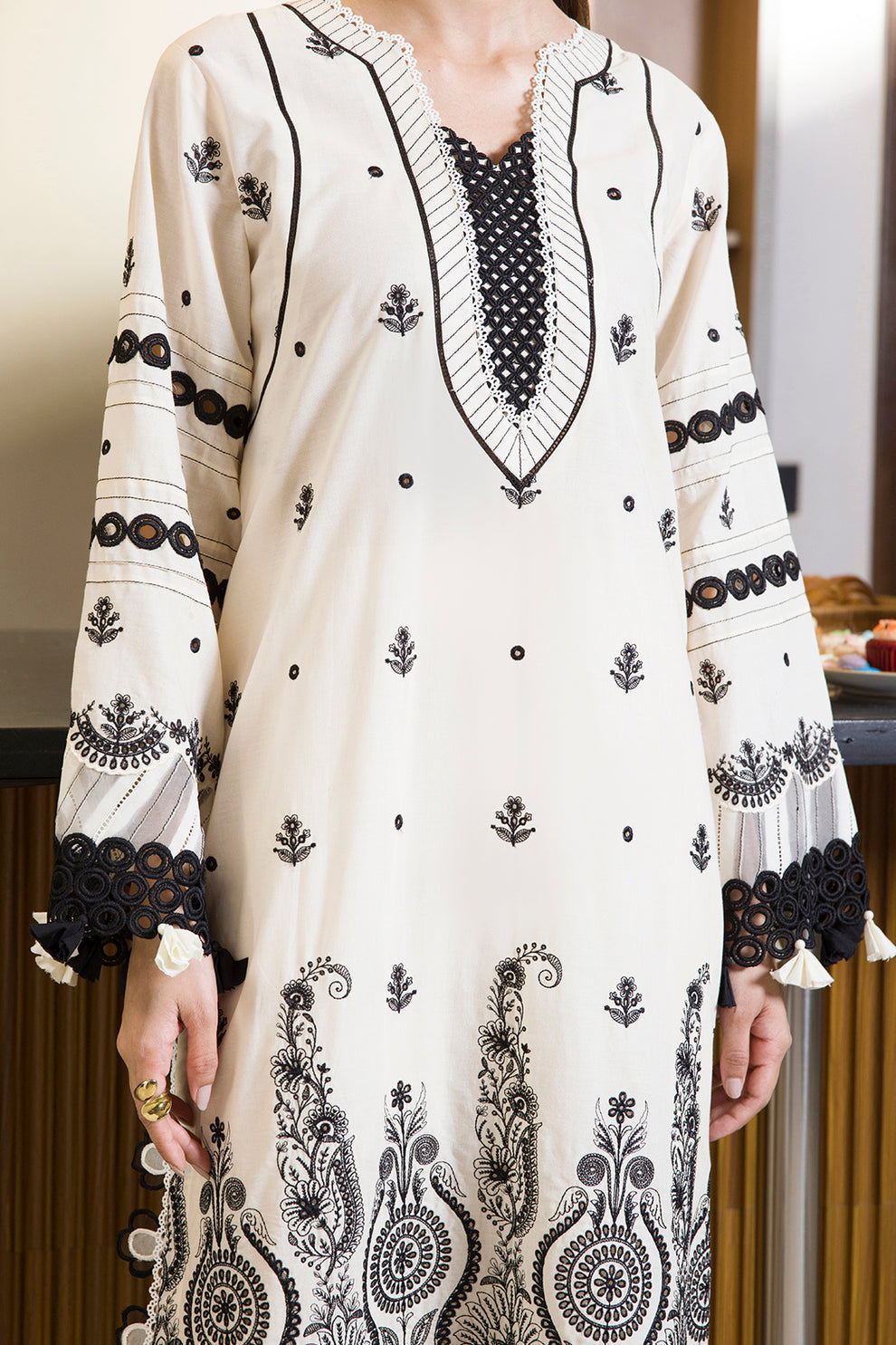Embroidered Shirt Shalwar Dupatta - 0071