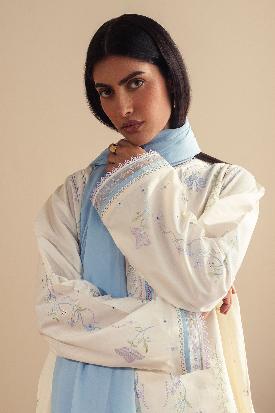 ZARA SHAHJAHAN CR25P0108
