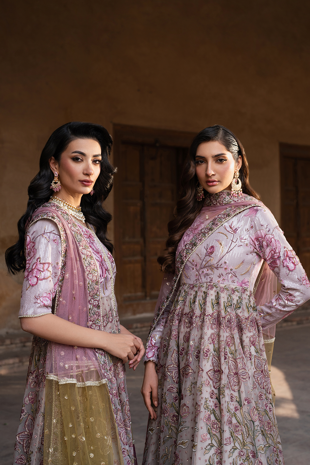 IZNIK ILC-08 EMBROIDERED PRINTED SILK