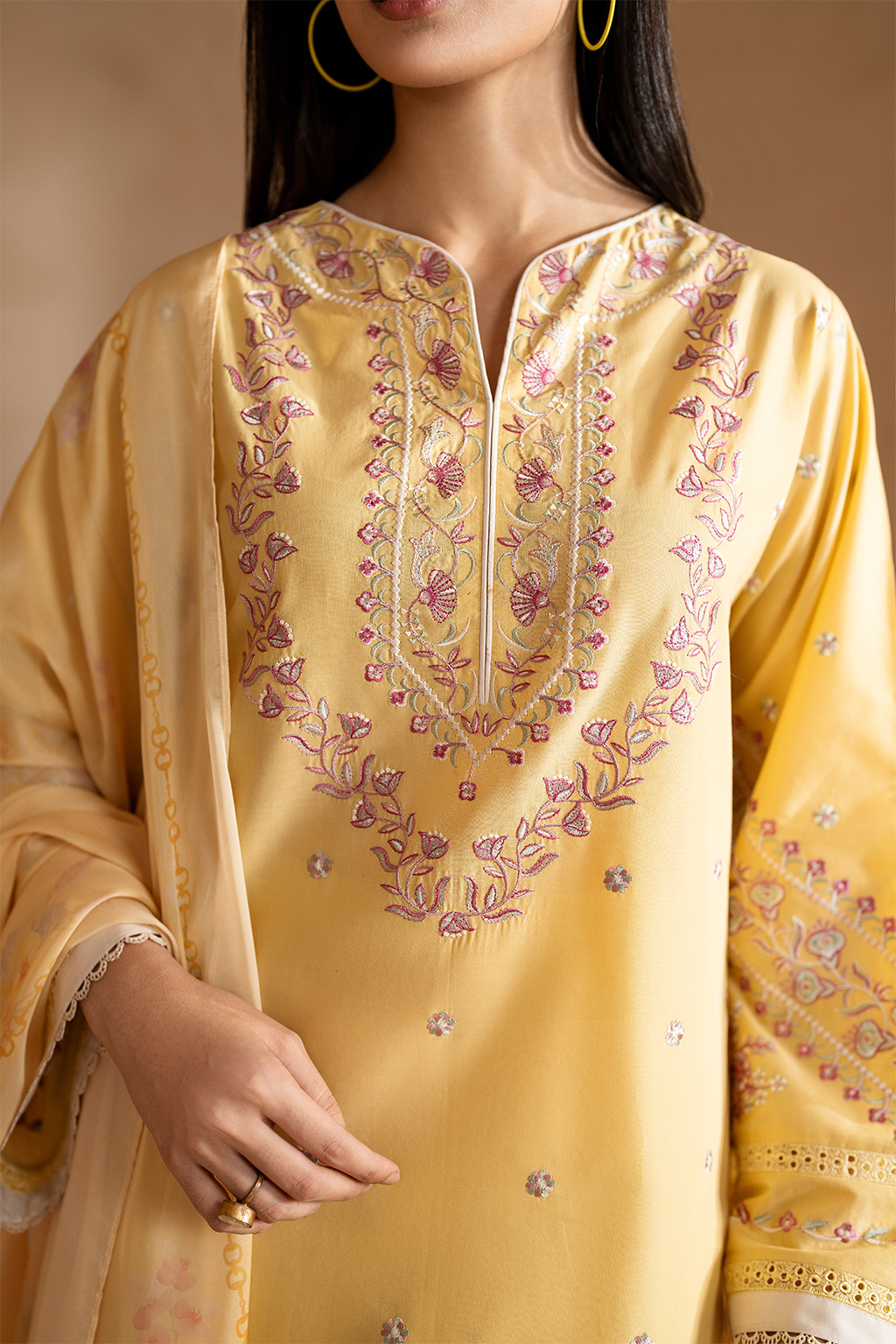 IZNIK UE-473 EMBROIDERED LAWN