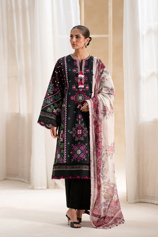 ETHNC WOMEN EMBROIDERED LAWN SUIT