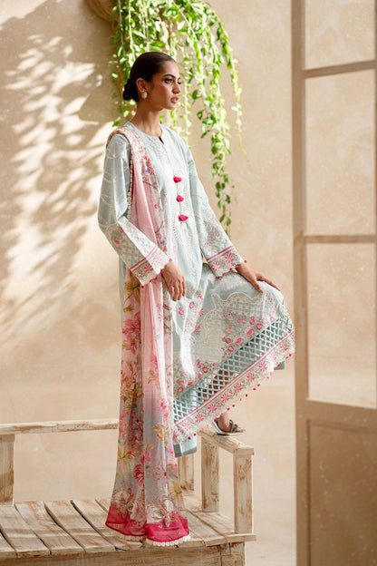ETHNC WOMEN EMBROIDERED LAWN SUIT