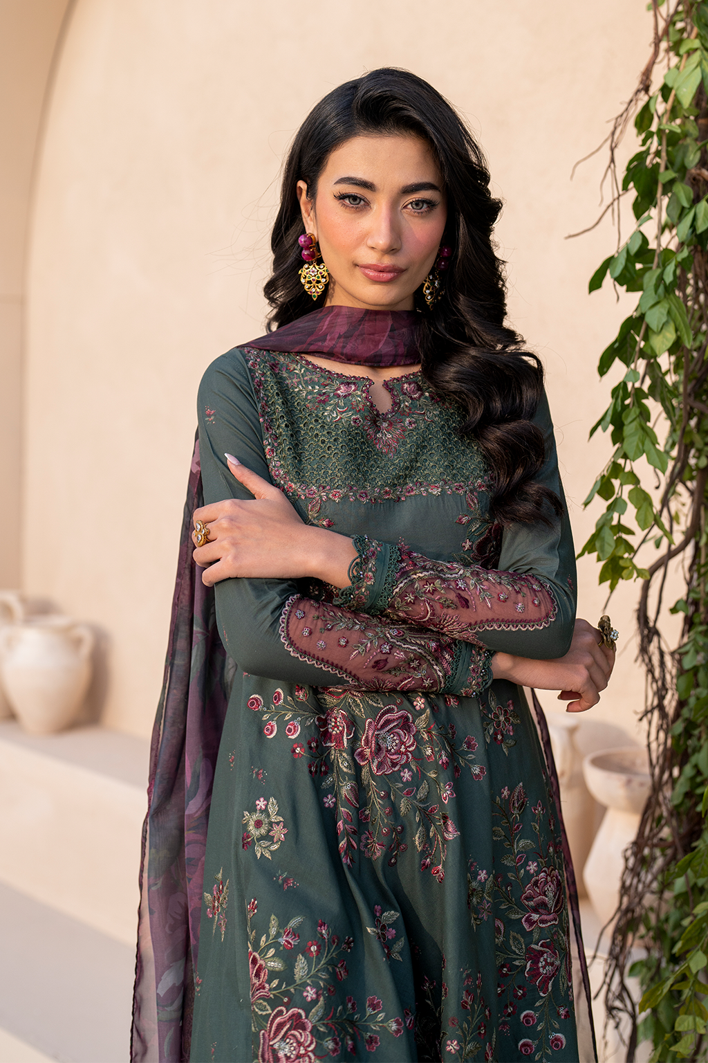 IZNIK EFL-11 EMBROIDERED LAWN