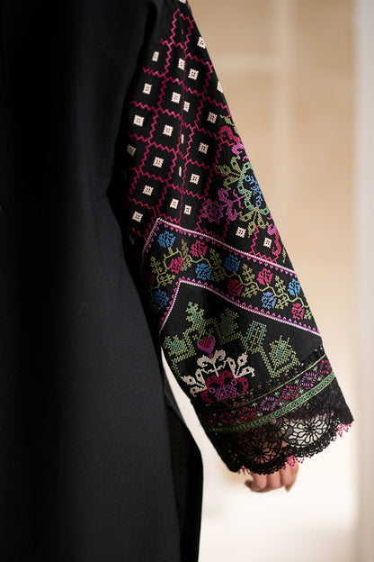 ETHNC WOMEN EMBROIDERED LAWN SUIT