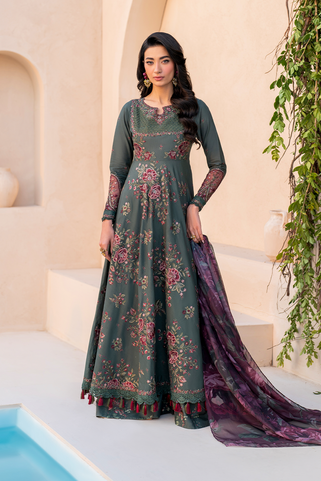 IZNIK EFL-11 EMBROIDERED LAWN