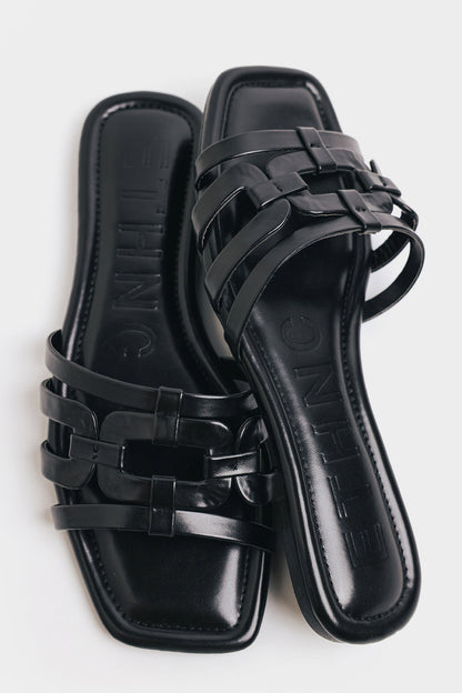 SANDAL