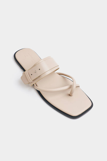 SANDAL