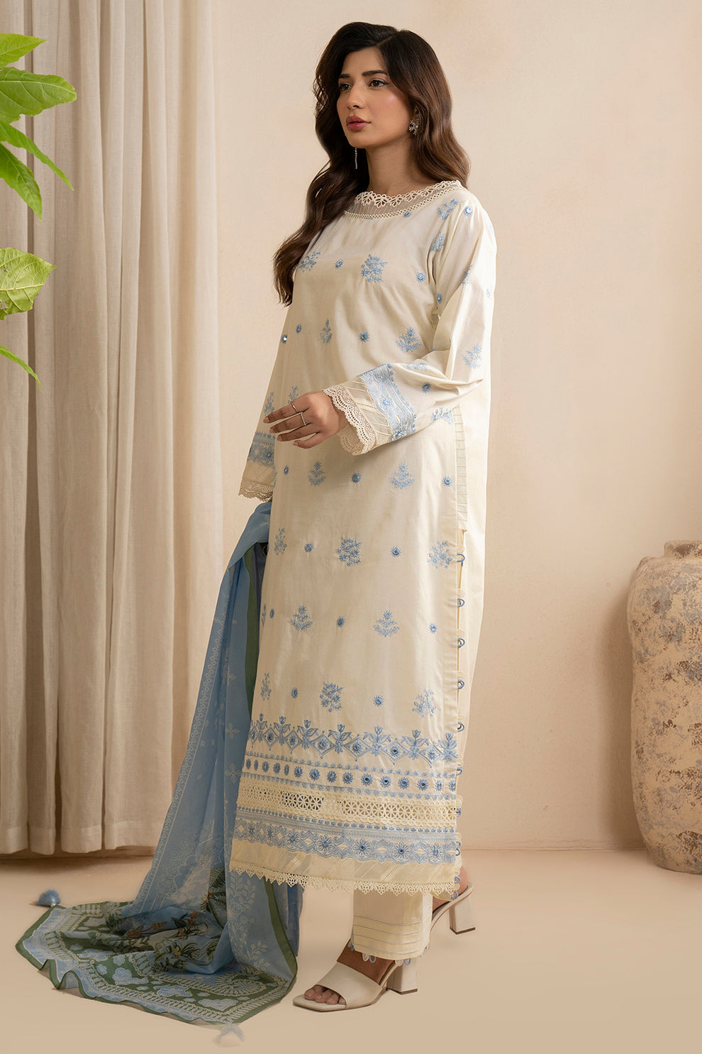 Embroidered Shirt Shalwar Dupatta - 0601