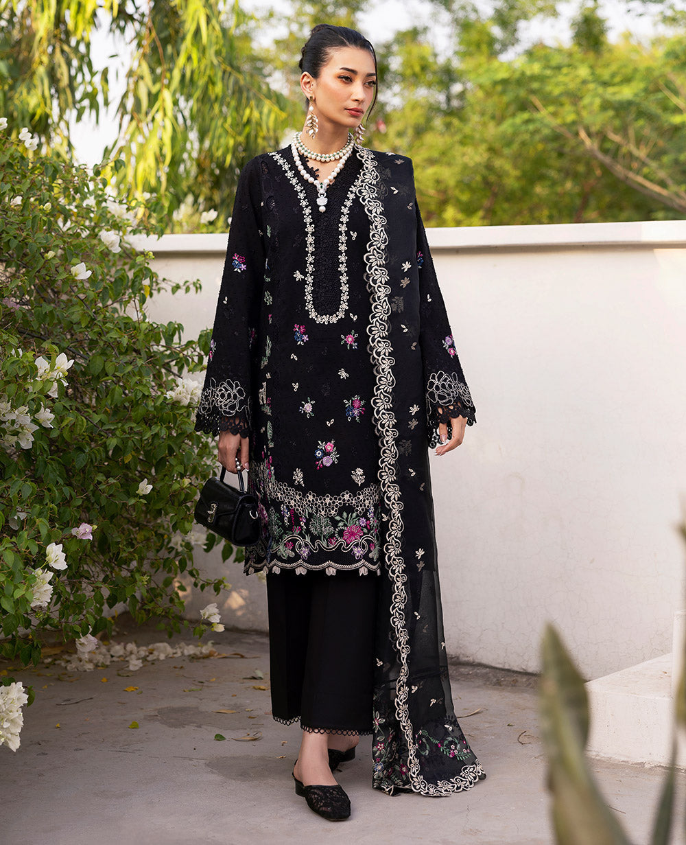 REPUBLICWOMENSWEAR M-152