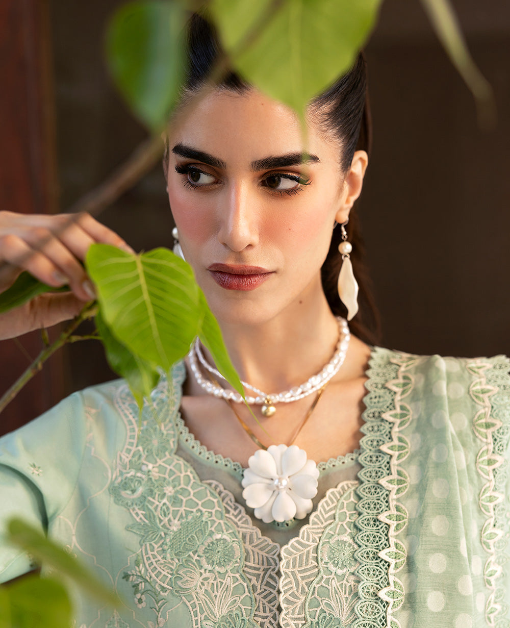 REPUBLICWOMENSWEAR M-147