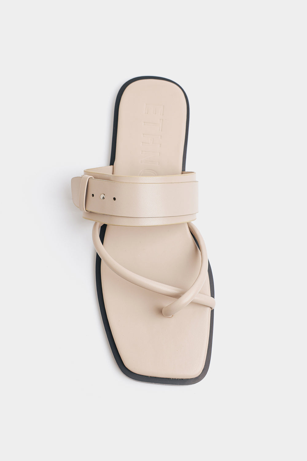 SANDAL
