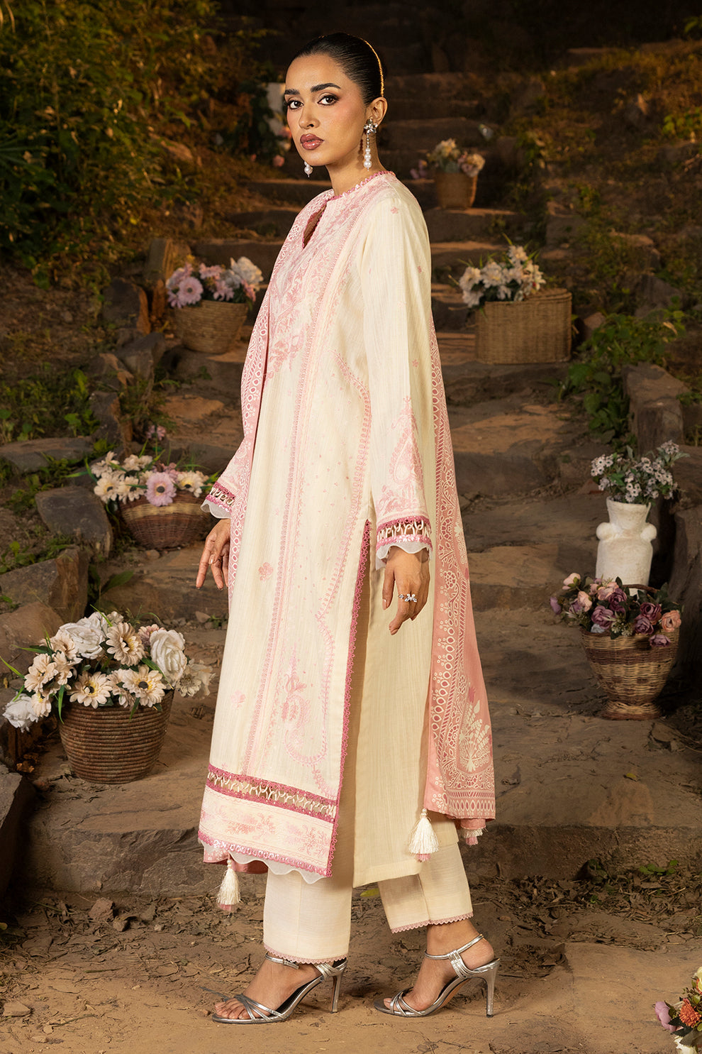 Embroidered Shirt Shalwar Shawl - 0168