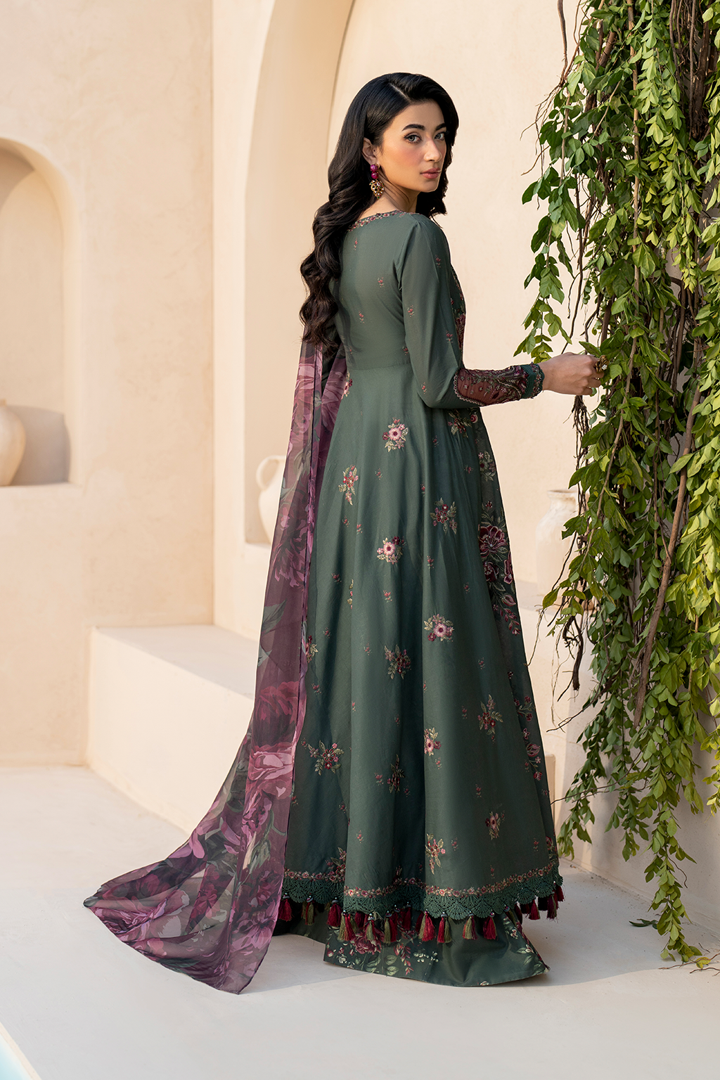 IZNIK EFL-11 EMBROIDERED LAWN