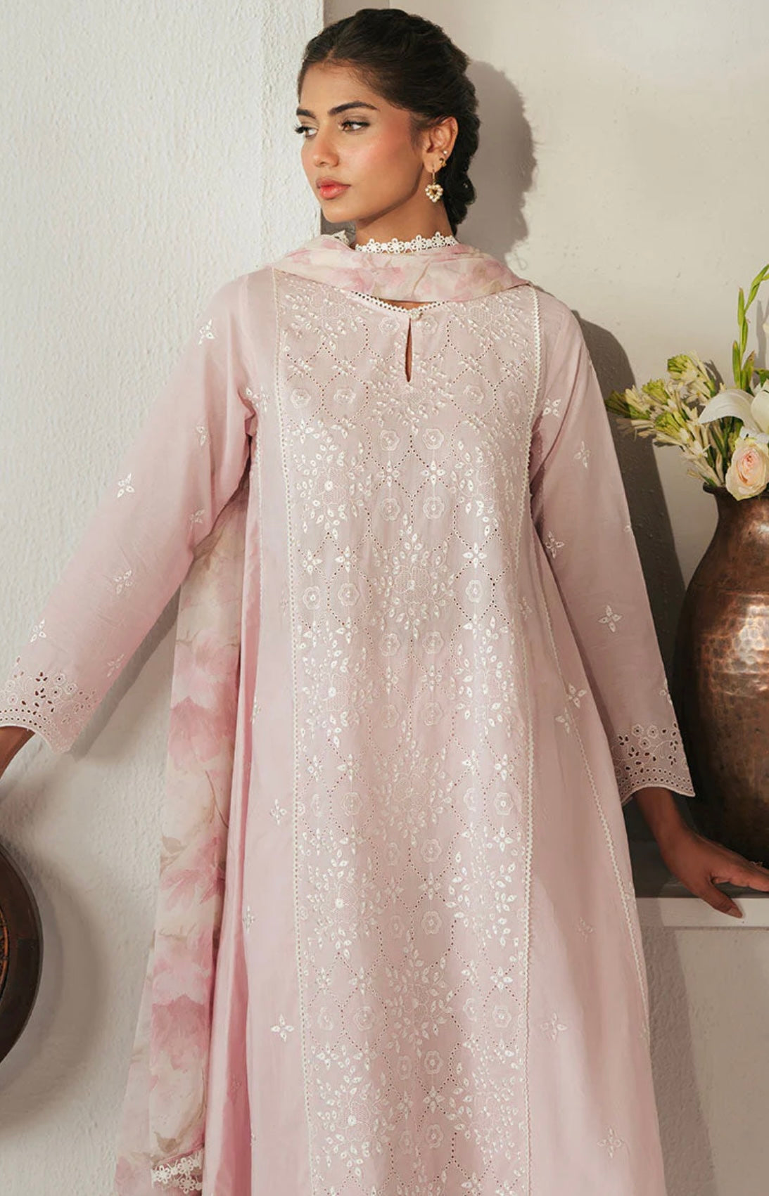LILAC ROSE-3PC CHIKANKARI SUIT