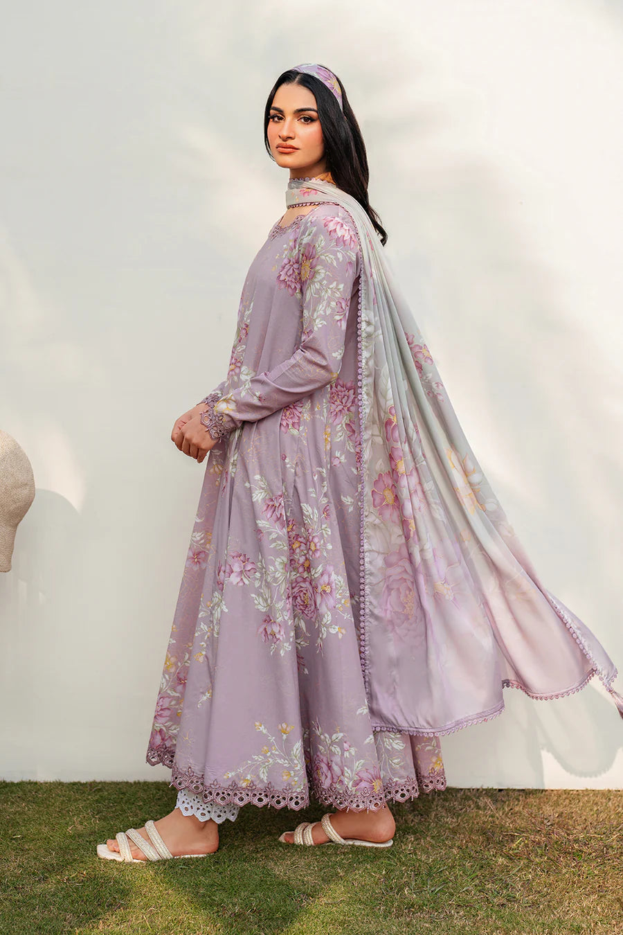 UE-392 PRINTED LAWN