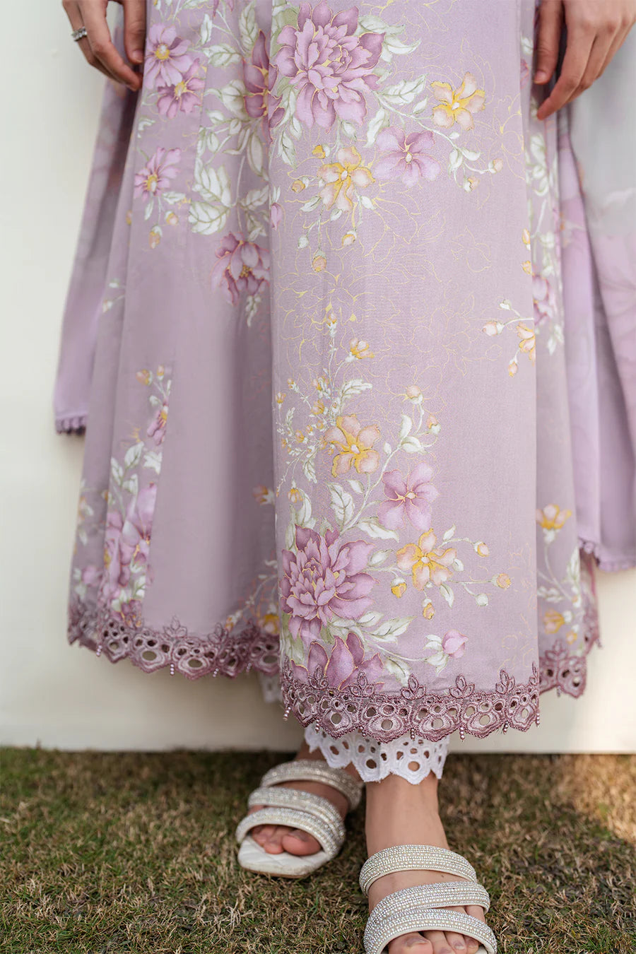 UE-392 PRINTED LAWN