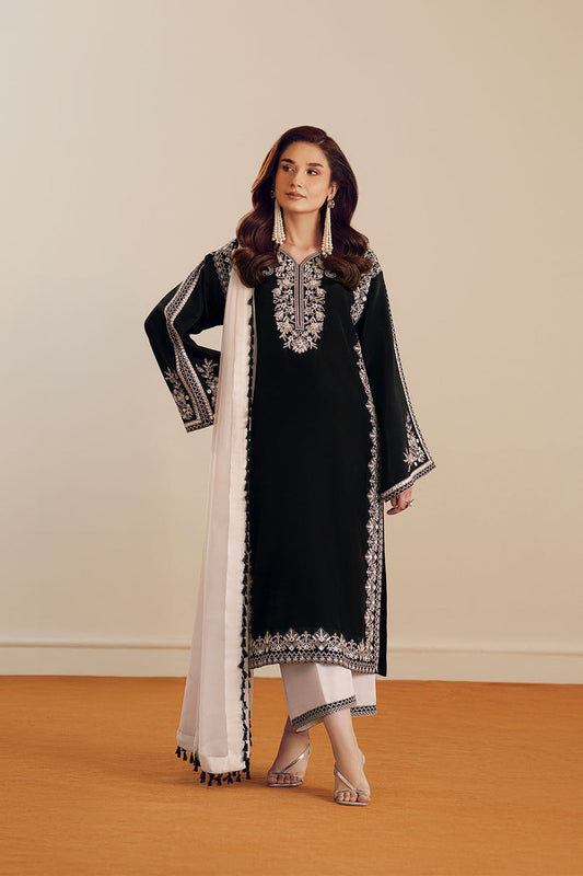 Vanya Women