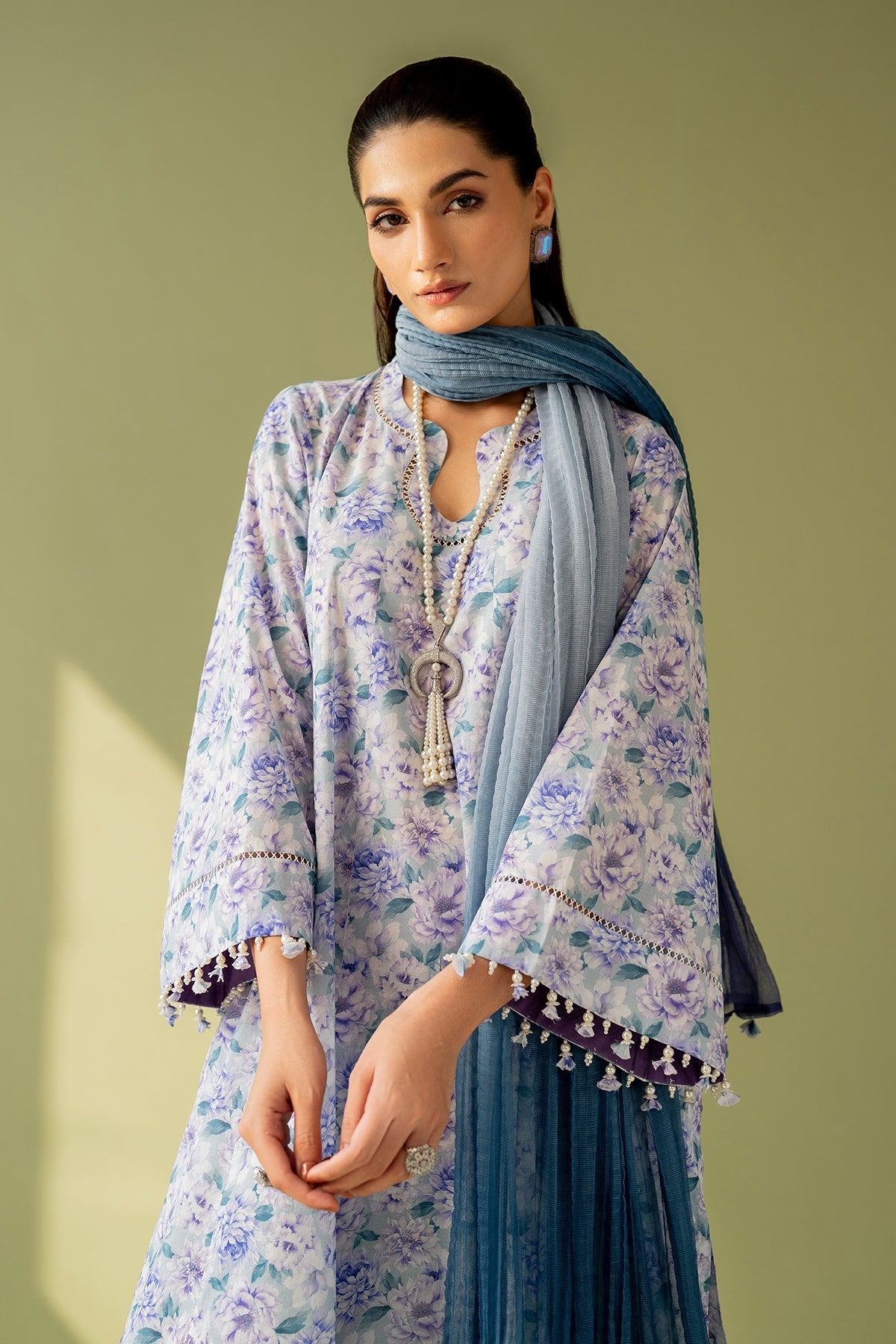 EMBROIDERED PRINTED LAWN UF-4167
